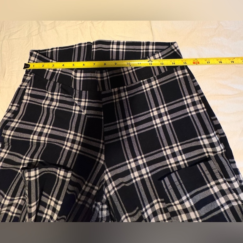 Torrid Black and White Plaid Trousers Size 2 - Picture 4 of 6